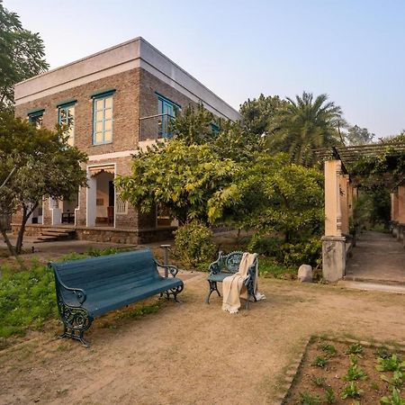 Lohonostays Library Sadhrana Bagh Gurgaon Extérieur photo
