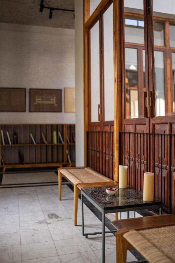 Lohonostays Library Sadhrana Bagh Gurgaon Extérieur photo