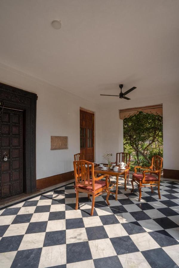 Lohonostays Library Sadhrana Bagh Gurgaon Extérieur photo