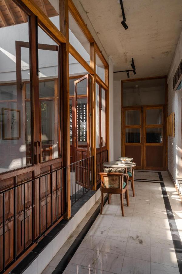Lohonostays Library Sadhrana Bagh Gurgaon Extérieur photo