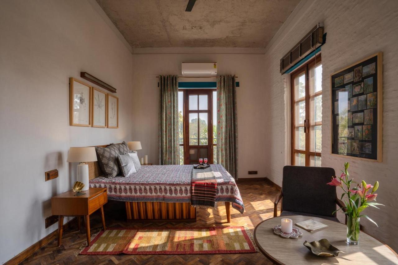 Lohonostays Library Sadhrana Bagh Gurgaon Extérieur photo
